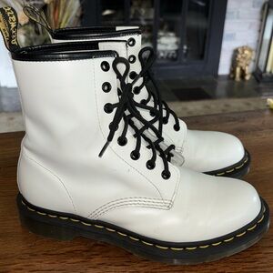 Dr Marten white Leather tie up boots